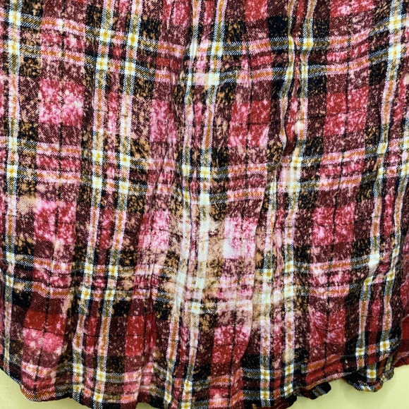 Hand Bleached DIY Custom Made Red Black Plaid Button Down Flannel Women’s - Picture 6 of 8